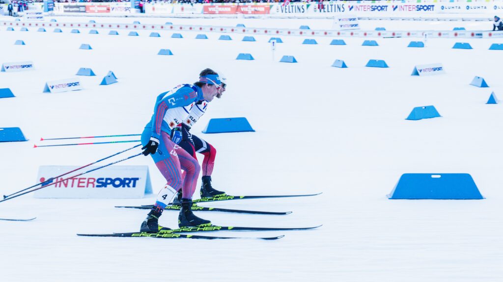 How Do Skeleton Athletes Steer That Thing? guide to body movements, steering strategies, speed control, skeleton sled racing, and athlete performance.